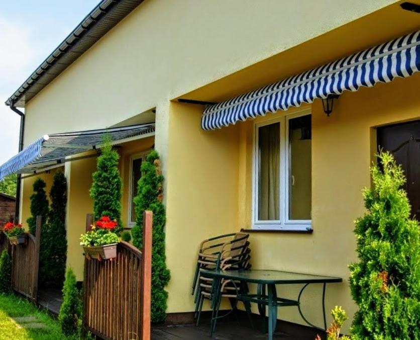Domki Na Fali Sarbinowo Zewnętrze zdjęcie